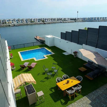 Al Bandar Luxury Villa With Private Pool - Al Dana Island Fujairah Exterior photo