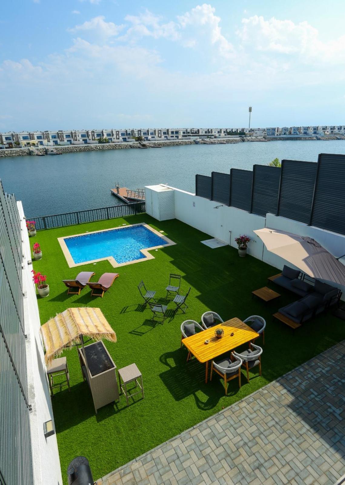 Al Bandar Luxury With Private Pool - Al Dana Island * Fudschaira