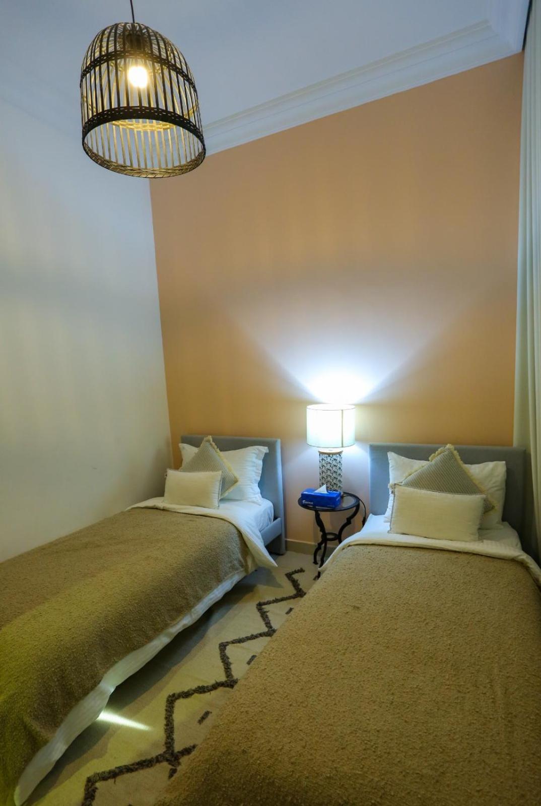 Al Bandar Luxury With Private Pool - Al Dana Island *